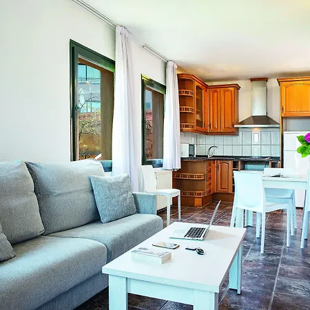 Pierre & Romana * Tossa de Mar