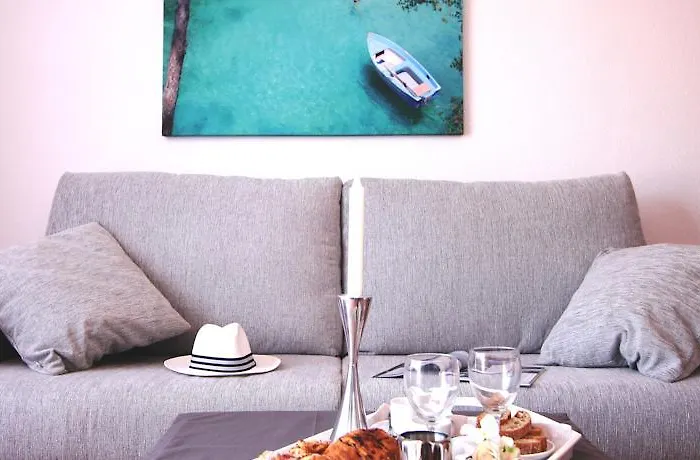 Apartment Pierre & Romana *