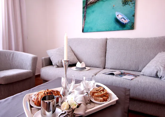 Pierre & Romana Apartment *