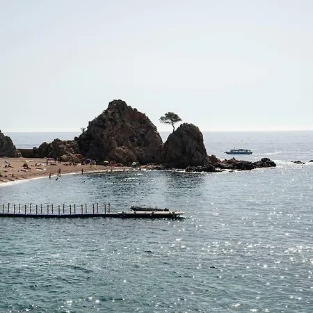 Pierre & Romana Daire Tossa de Mar